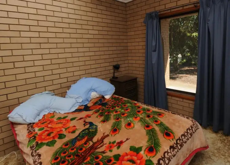 Fifth view of Homely house listing, 8 Baroona Court, Wangaratta VIC 3677
