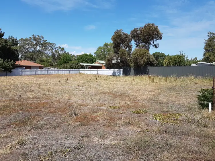 2/143 Urana Street, Jindera NSW 2642