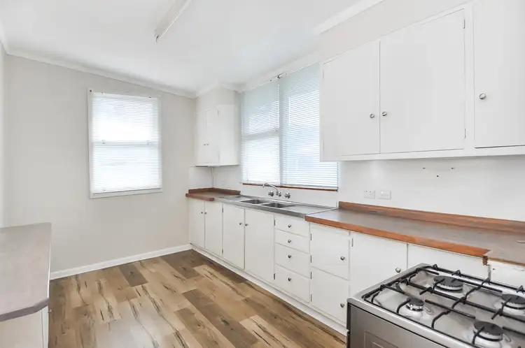 Sixth view of Homely house listing, 1 Cambewarra Court, Kelso NSW 2795