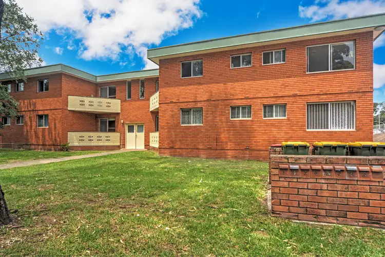 Main view of Homely unit listing, 2/6 Morton Parade, Nowra NSW 2541