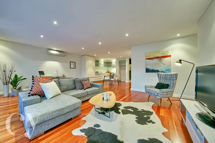 8/48 Henry Street, Fremantle WA 6160