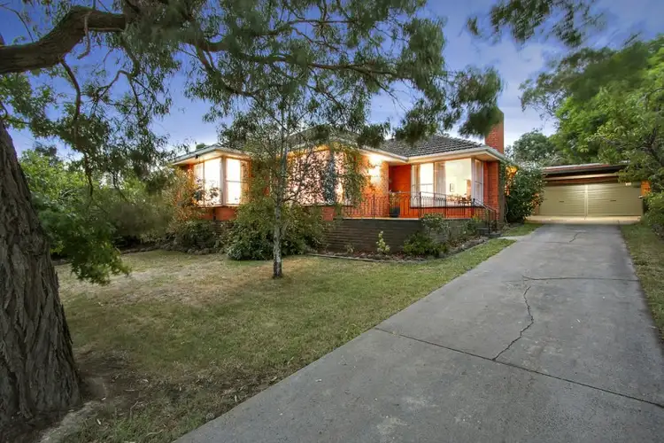 13 Yarran Grove, Bayswater VIC 3153