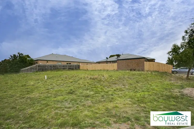 2 Lewis Street, Hastings VIC 3915