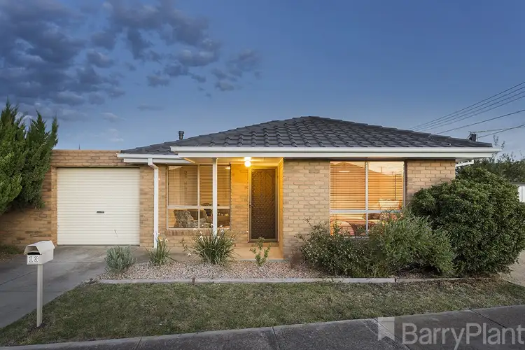 13 Alma Doepel Drive, Altona Meadows VIC 3028