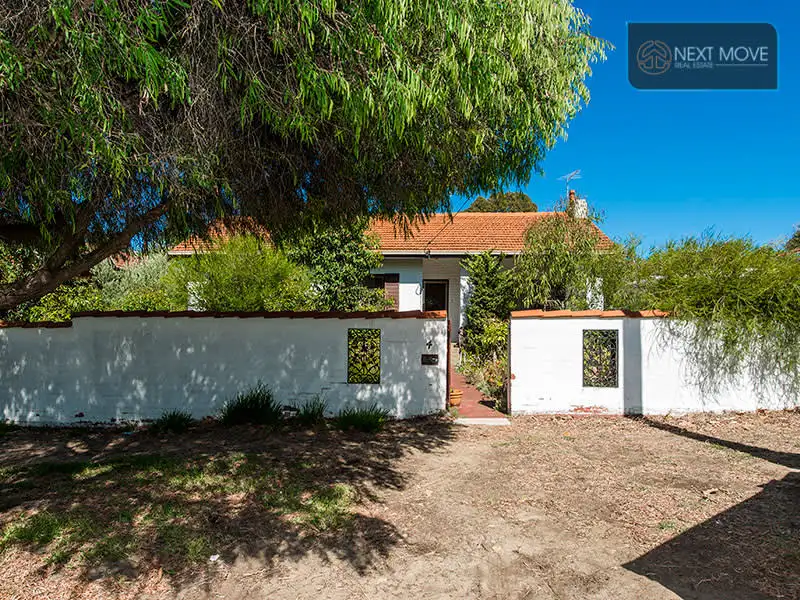 Main view of Homely house listing, 4 Hannibal St, Palmyra WA 6157
