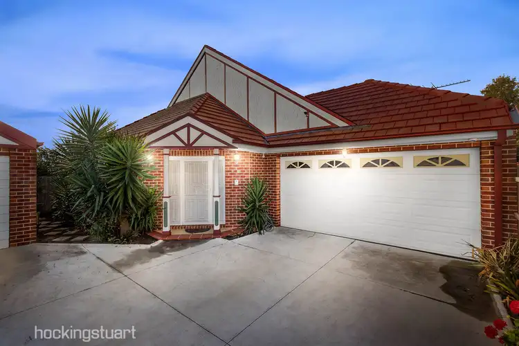 2/78 Perrett Avenue, St Albans VIC 3021
