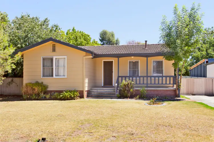 13 Jacaranda Street, West Albury NSW 2640