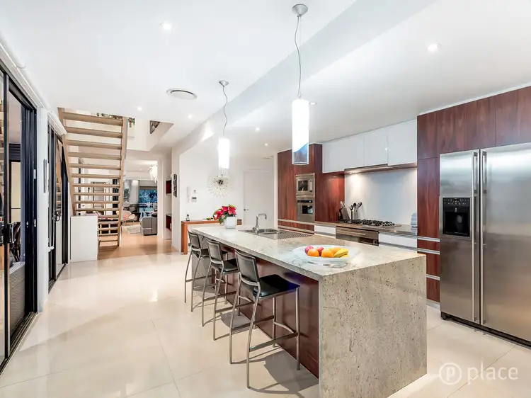 34 David Ave, Bardon QLD 4065