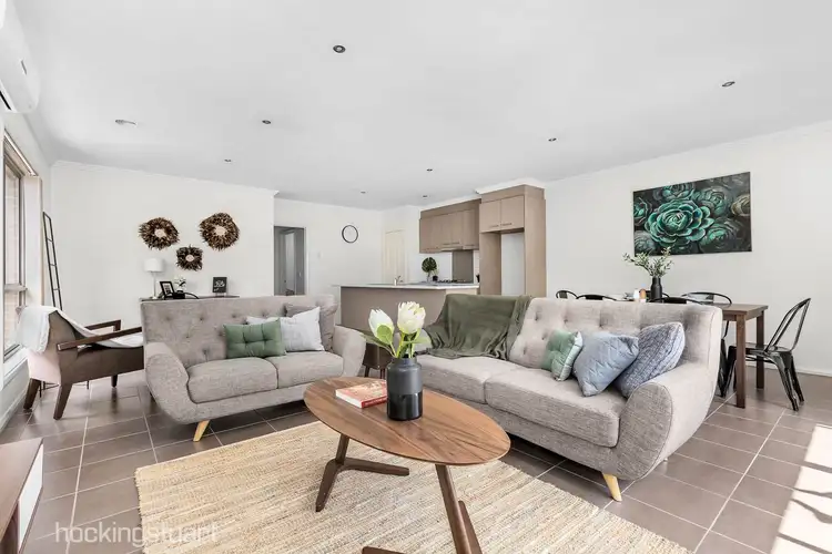 Fourth view of Homely unit listing, 2/30 Bridlepath Drive, Truganina VIC 3029