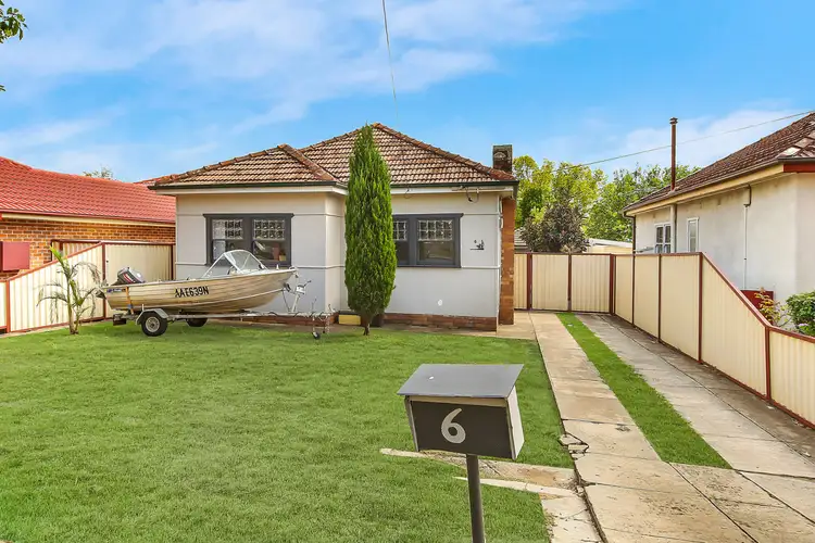 6 Brodie St, Yagoona NSW 2199