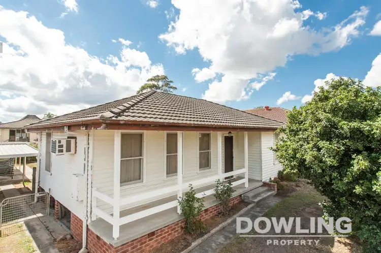 15 Windermere Avenue, Woodberry NSW 2322
