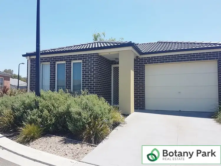 Main view of Homely unit listing, 10 Blackburn Mews, Langwarrin VIC 3910