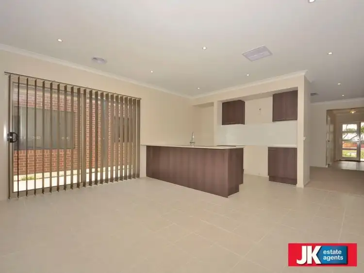 Sixth view of Homely house listing, 30 Hillcrest Parade, Tarneit VIC 3029