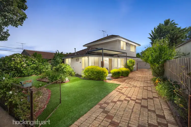 13 Eyre Street, Melton South VIC 3338
