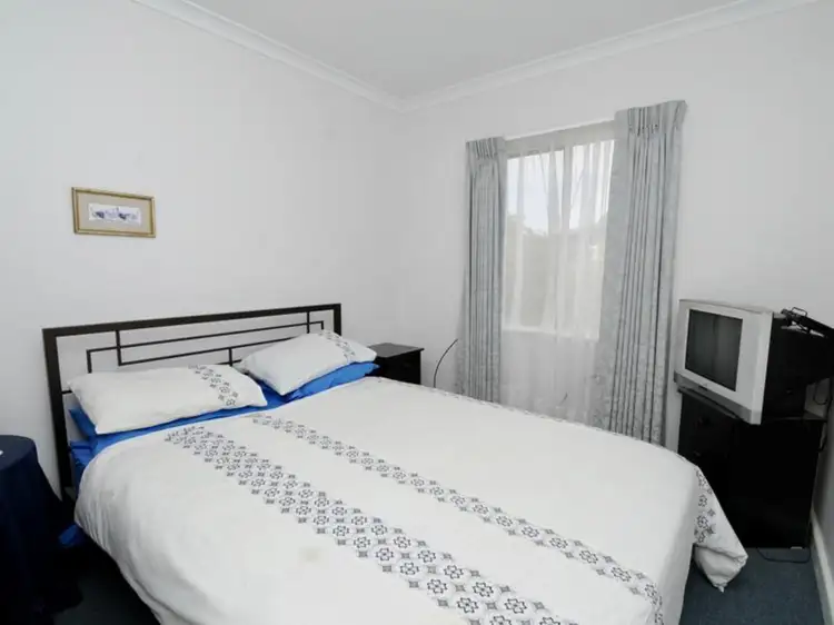 Fifth view of Homely house listing, 11 Moira Court, Wangaratta VIC 3677