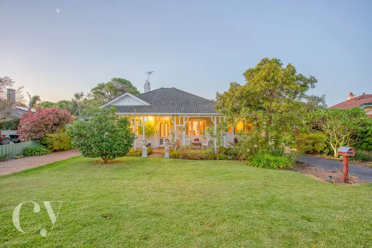 67 Birdwood Circus West, Bicton WA 6157