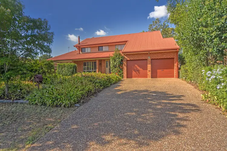 110 Jasmine Drive, Bomaderry NSW 2541