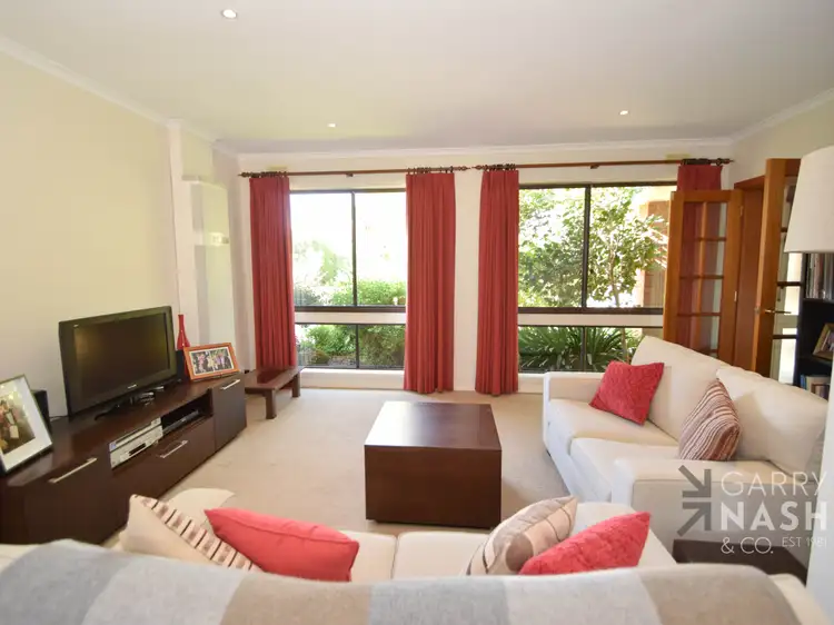 Second view of Homely house listing, 2 Lesley Court, Wangaratta VIC 3677