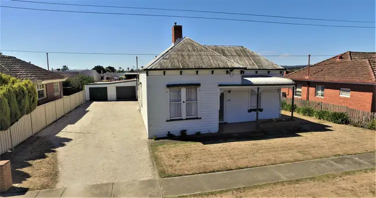 1022 Gregory Street, Lake Wendouree VIC 3350