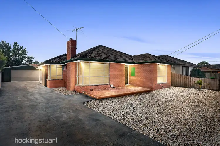 31 Ridge Drive, Avondale Heights VIC 3034