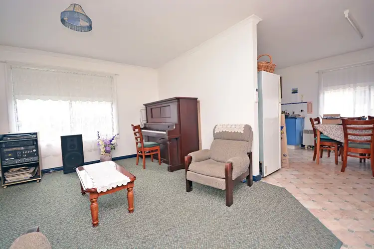 Sixth view of Homely house listing, 2 Waratah Crescent, Portland VIC 3305