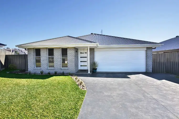 14 Petrel Close, South Nowra NSW 2541