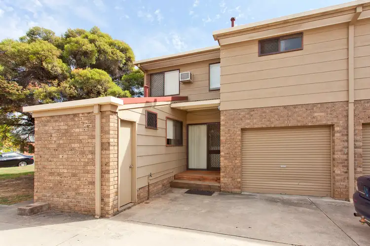 1/988 Fairview
Drive, North Albury NSW 2640