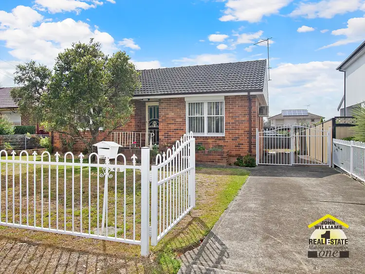 48 Marie Street, Lurnea NSW 2170
