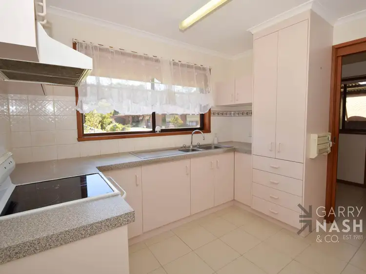 Second view of Homely unit listing, 1/2 Kingston Court, Wangaratta VIC 3677
