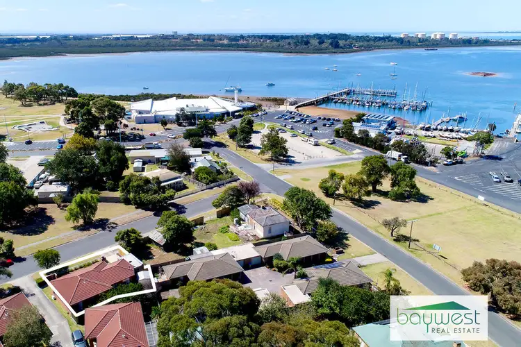 1/1 Herring Street, Hastings VIC 3915