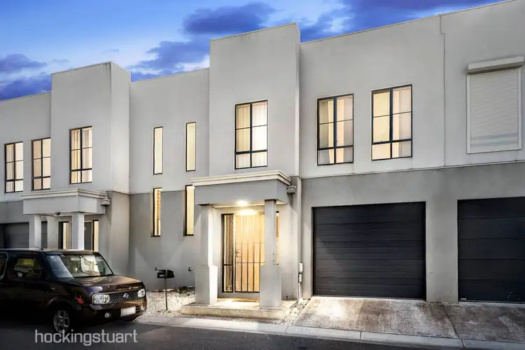 21/62 Andrew Street, Melton South VIC 3338