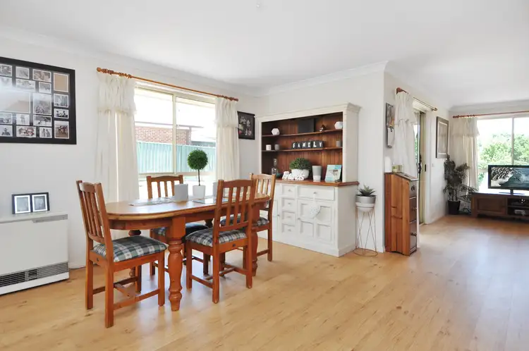 Fifth view of Homely house listing, 33 Willow Drive, Kelso NSW 2795