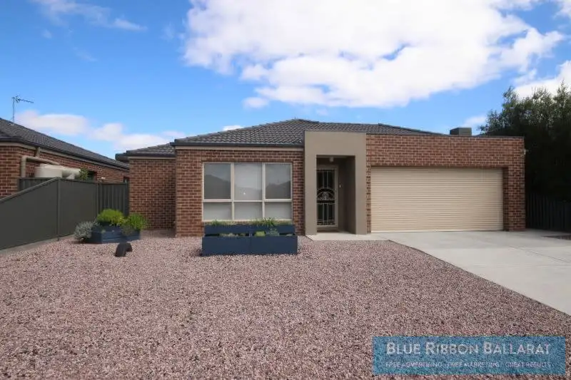 Main view of Homely house listing, 4b Holstein Close, Delacombe VIC 3356