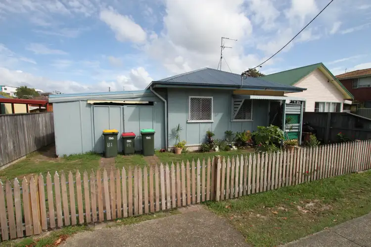 53 Macintosh Street, Forster NSW 2428