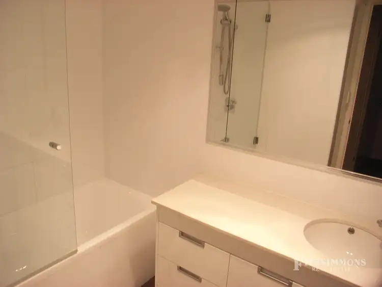 Sixth view of Homely unit listing, 3/76 Pratten Street, Dalby QLD 4405