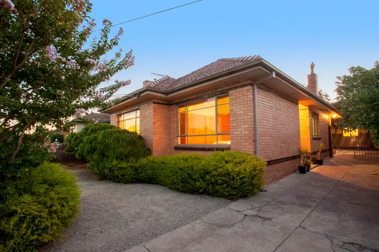 10 Tenterden Street, Yarraville VIC 3013