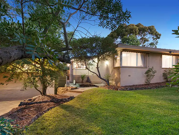 305 Elizabeth Drive, Sunbury VIC 3429