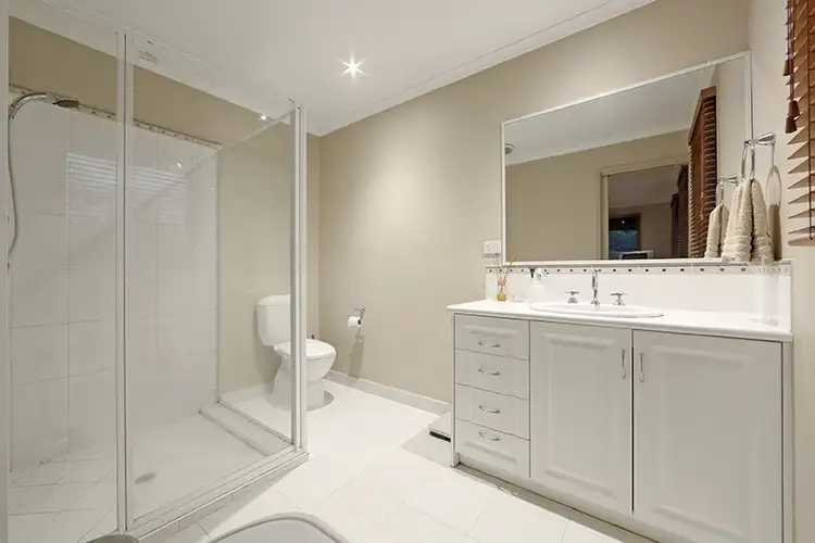 Seventh view of Homely house listing, 5 Oberwyl Close, Rowville VIC 3178