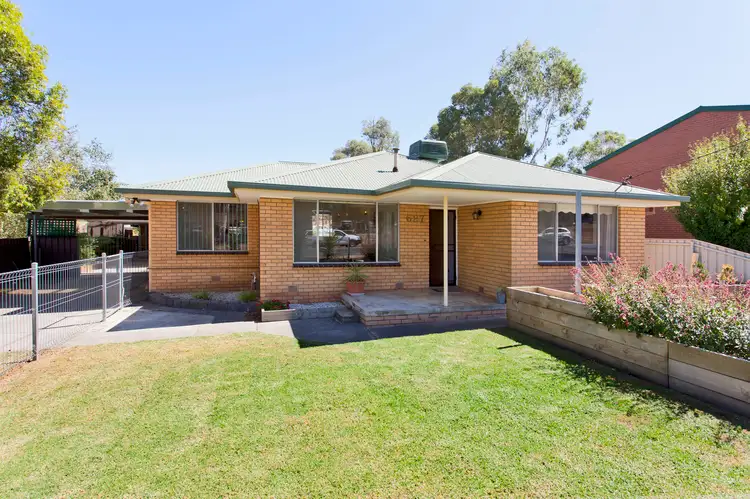 627 Krautz Street, Lavington NSW 2641