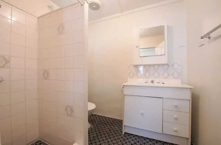 Sixth view of Homely house listing, 10 Deccan Street, Goulburn NSW 2580