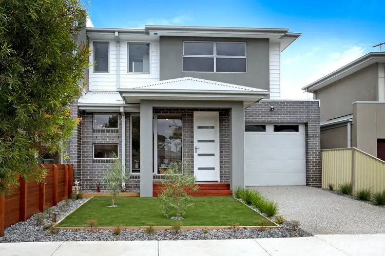 1/16 Saltley Street, South Kingsville VIC 3015