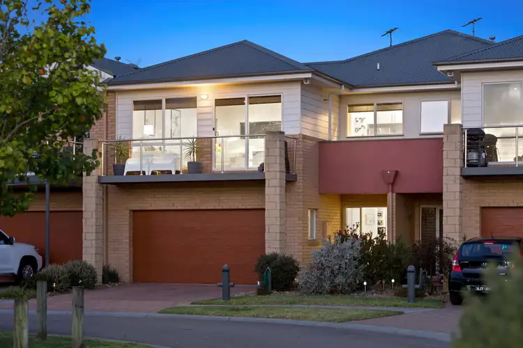 6 Wolstenholme Gardens, Bonbeach VIC 3196