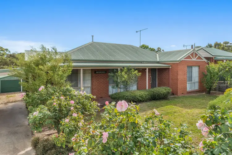 6 Proud Terrace, Flora Hill VIC 3550