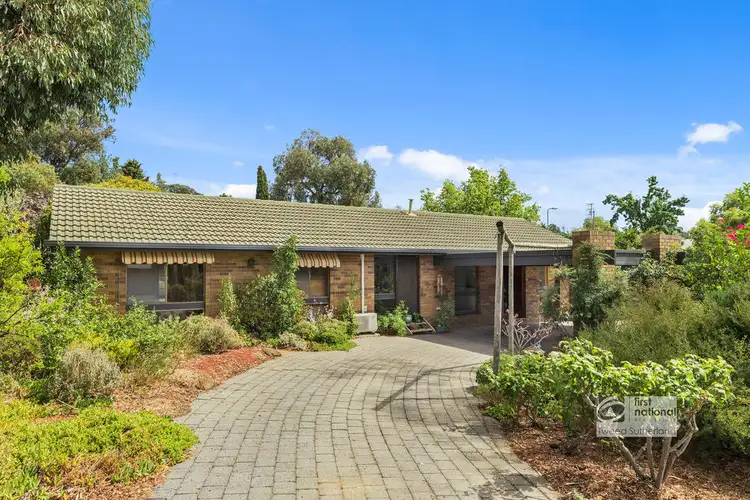 1 Eden Court, Strathdale VIC 3550
