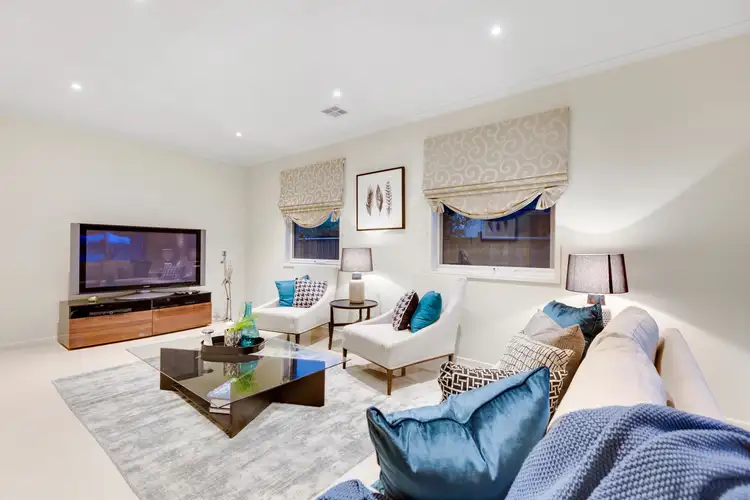 Sixth view of Homely house listing, 10 Viewmount Place, Sandhurst VIC 3977