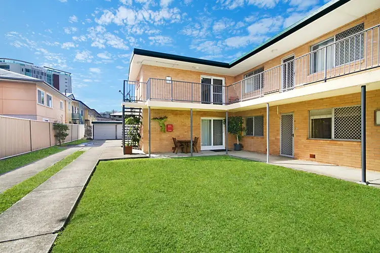 3/12 Coyne Street, Kirra QLD 4225