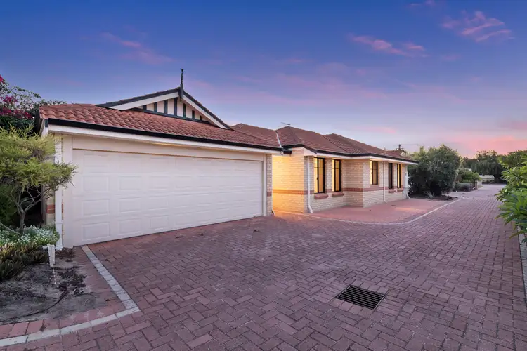 2/14 Beverley Road, Cloverdale WA 6105