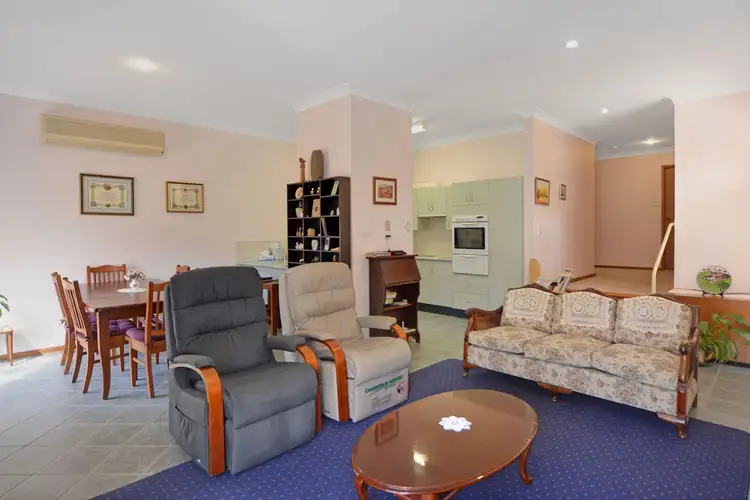 Fourth view of Homely villa listing, 5/4 Carisbrooke Close, Bomaderry NSW 2541