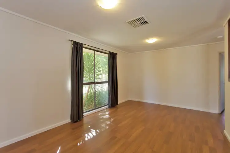 Sixth view of Homely house listing, 6 Aruma Crescent, Springdale Heights NSW 2641