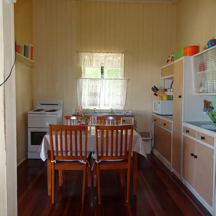 Second view of Homely house listing, 5 BROADHURST STREET, Childers QLD 4660